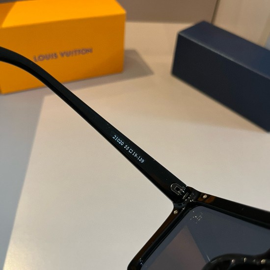 LV SUNGLASSES