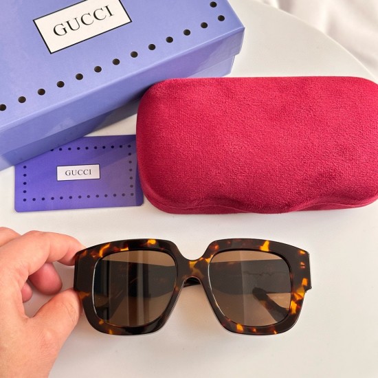 Gucci SUNGLASSES