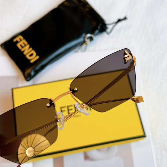 FENDI SUNGLASSES