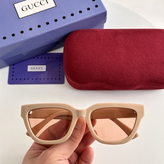 Gucci SUNGLASSES