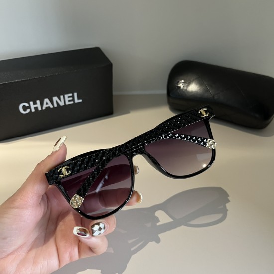 CHANEL SUNGLASSES