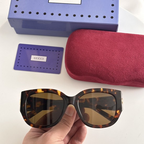 Gucci SUNGLASSES