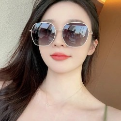 FENDI SUNGLASSES