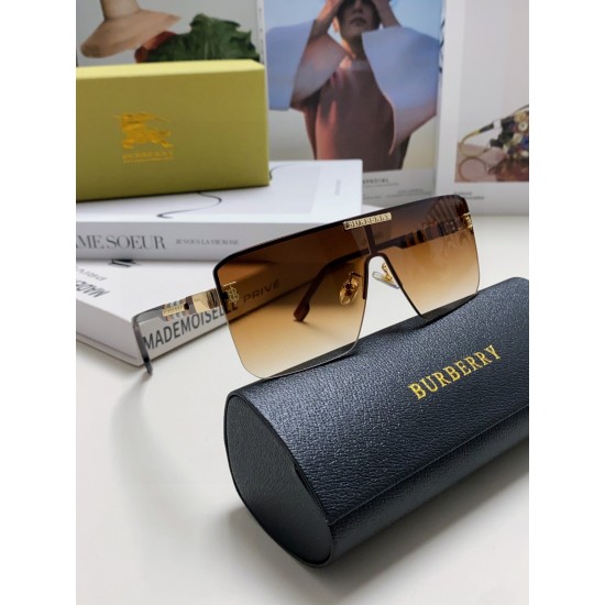 BURBERRY SUNGLASSES