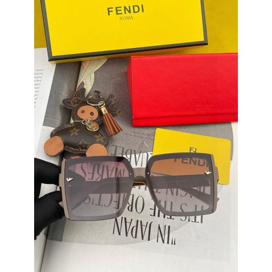 FENDI SUNGLASSES