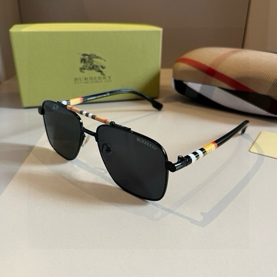 BURBERRY SUNGLASSES