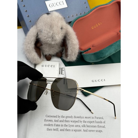 Gucci SUNGLASSES