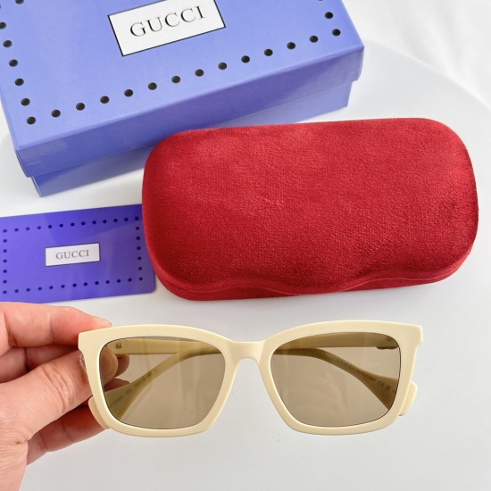 Gucci SUNGLASSES