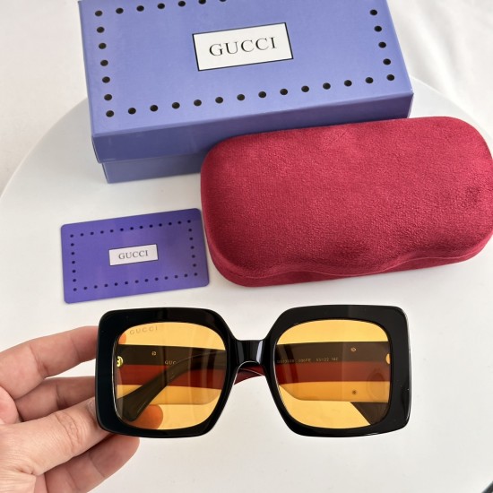 Gucci SUNGLASSES