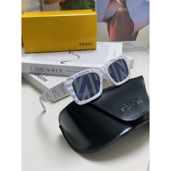 FENDI SUNGLASSES