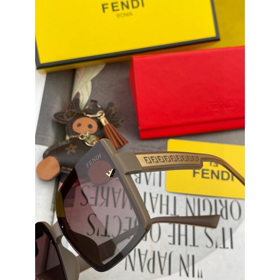 FENDI SUNGLASSES