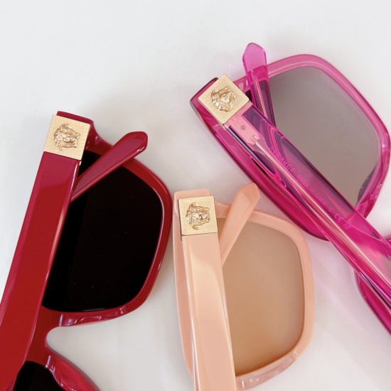 VERSACE SUNGLASSES