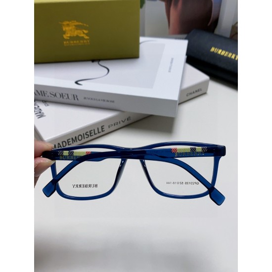 BURBERRY SUNGLASSES