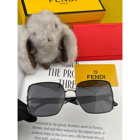 FENDI SUNGLASSES