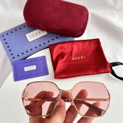 Gucci SUNGLASSES