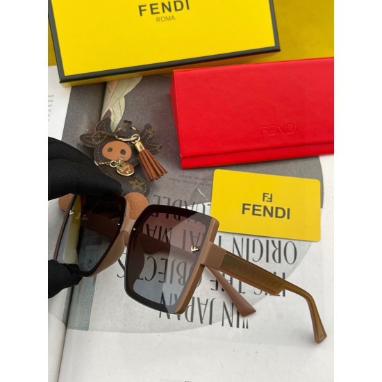 FENDI SUNGLASSES