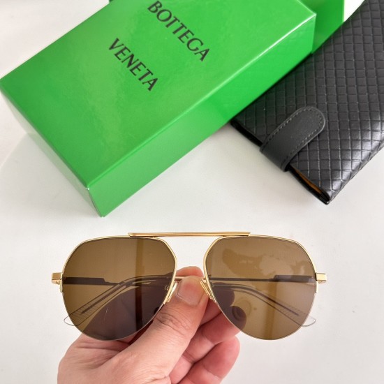 Bottega Veneta Sunglasses