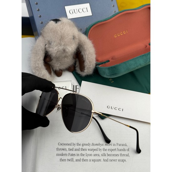Gucci SUNGLASSES
