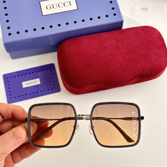 Gucci SUNGLASSES