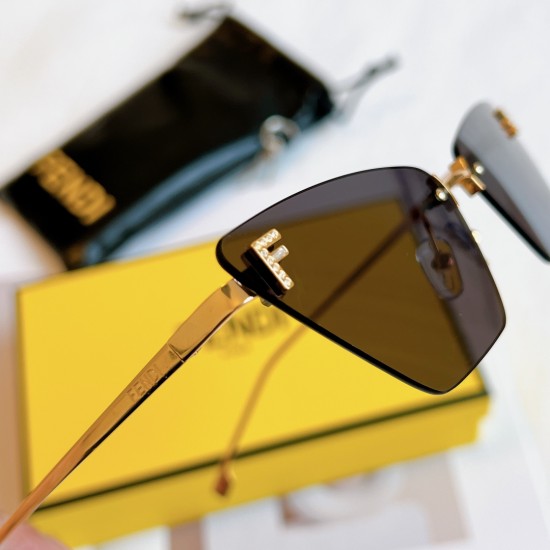 FENDI SUNGLASSES