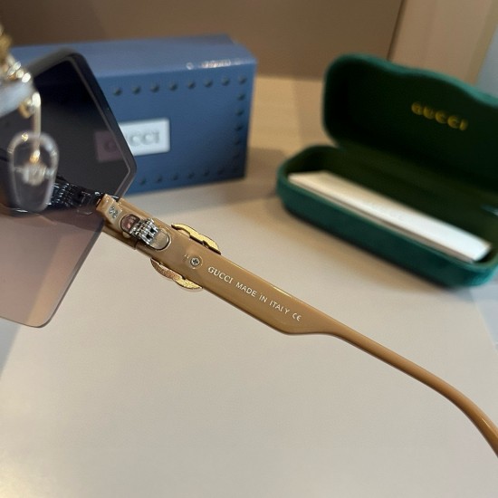Gucci SUNGLASSES