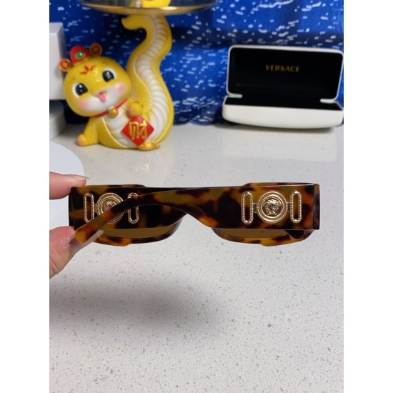 VERSACE SUNGLASSES