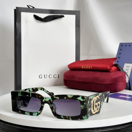 Gucci SUNGLASSES