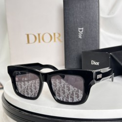 Dior SUNGLASSES