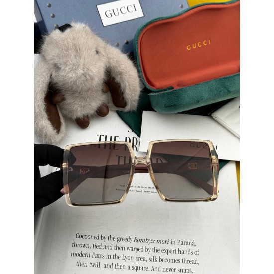 Gucci SUNGLASSES