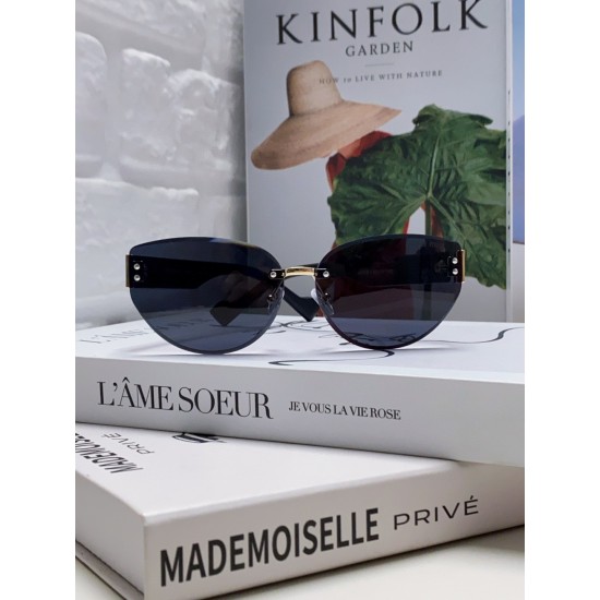 MiuMiu Sunglasses