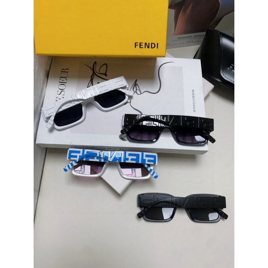 FENDI SUNGLASSES