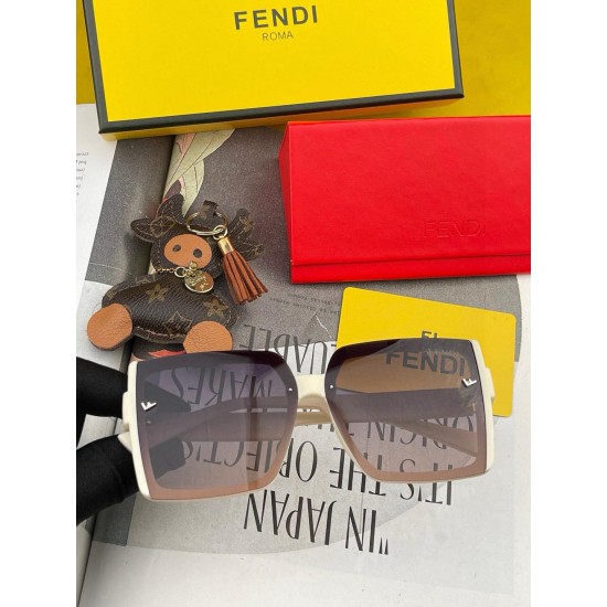 FENDI SUNGLASSES