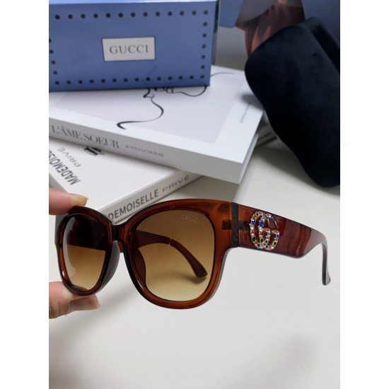 Gucci SUNGLASSES