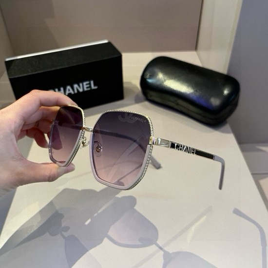 CHANEL SUNGLASSES