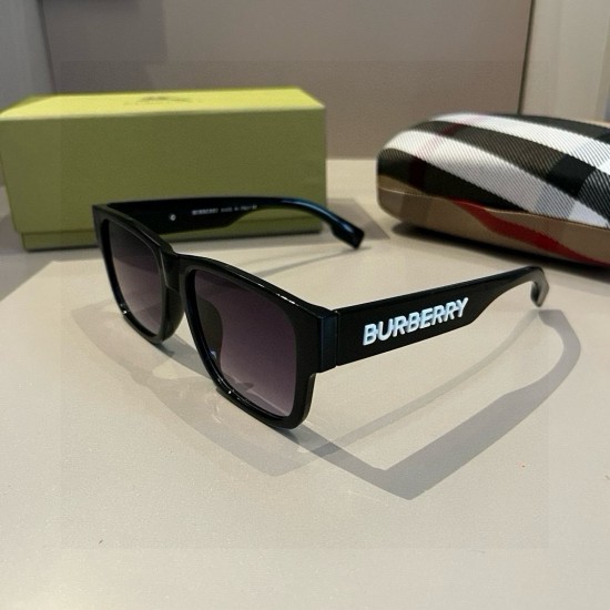 BURBERRY SUNGLASSES