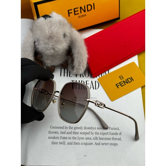 FENDI SUNGLASSES