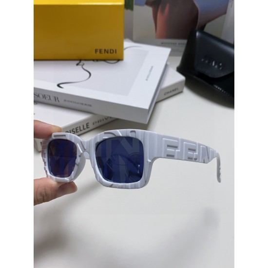 FENDI SUNGLASSES