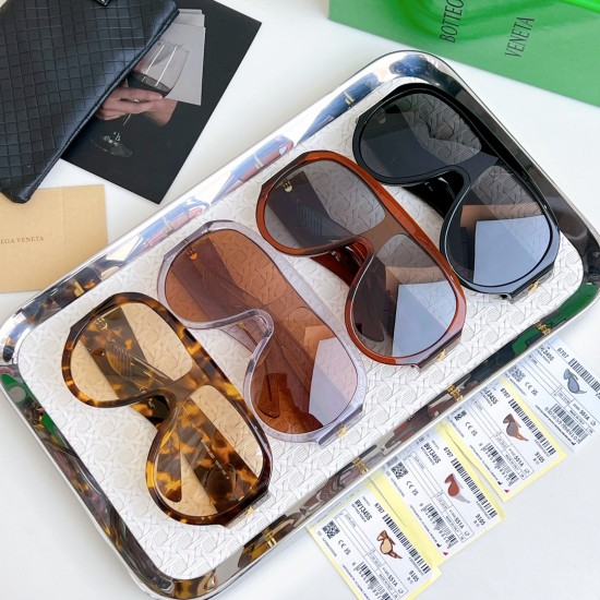 Bottega Veneta Sunglasses