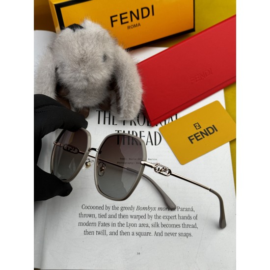 FENDI SUNGLASSES