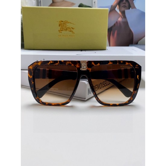 BURBERRY SUNGLASSES