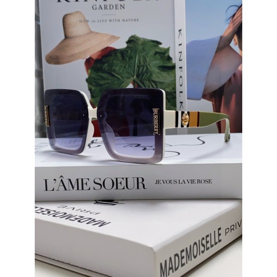 BURBERRY SUNGLASSES