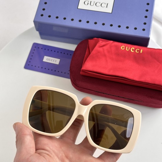 Gucci SUNGLASSES