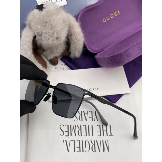 Gucci SUNGLASSES
