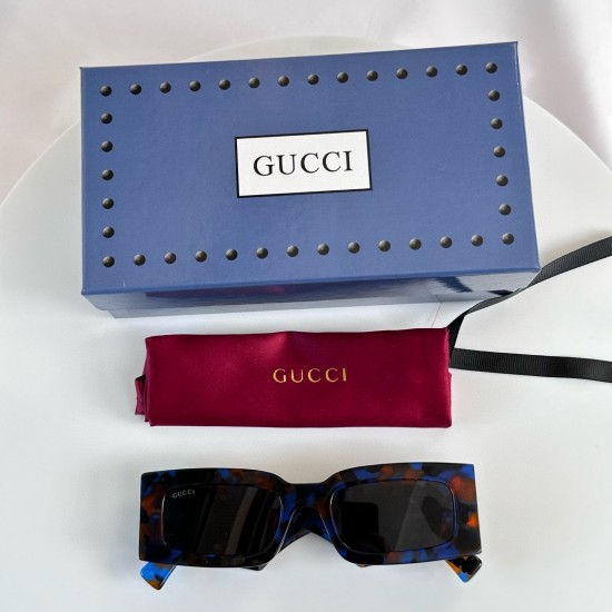 Gucci SUNGLASSES Gucci SUNGLASSES