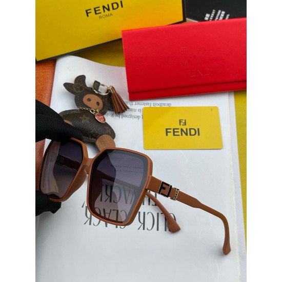 FENDI SUNGLASSES