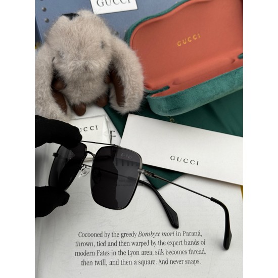Gucci SUNGLASSES