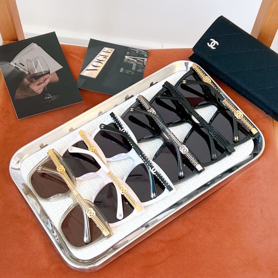 CHANEL SUNGLASSES
