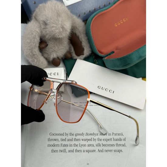 Gucci SUNGLASSES