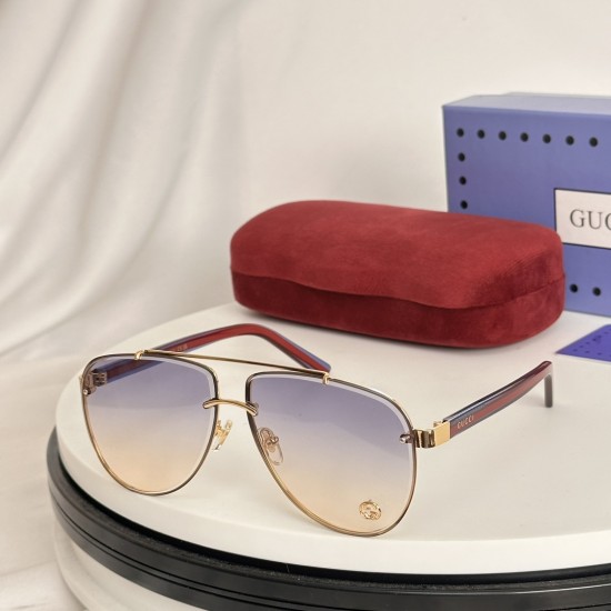 Gucci SUNGLASSES