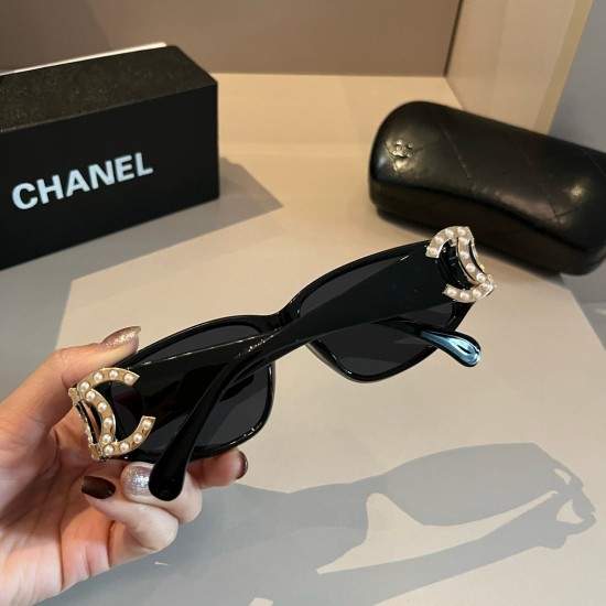 CHANEL SUNGLASSES